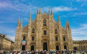 Du lịch Châu Âu khám phá vẻ đẹp của nhà thờ Duomo (Ý) đẹp ngỡ ngàng