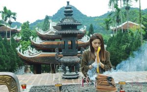 Hướng dẫn lựa chọn trang phục lý tưởng khi đi du lịch Malaysia&nbsp;