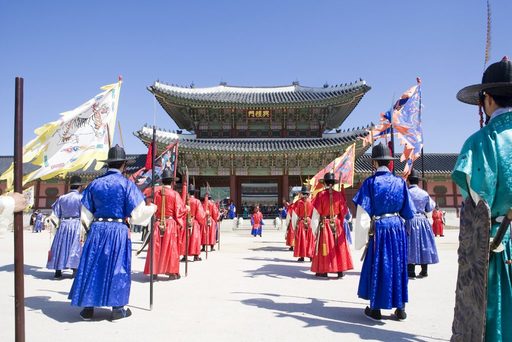 Du lịch Hàn Quốc ghé thăm cung điện Gyeongbokgung