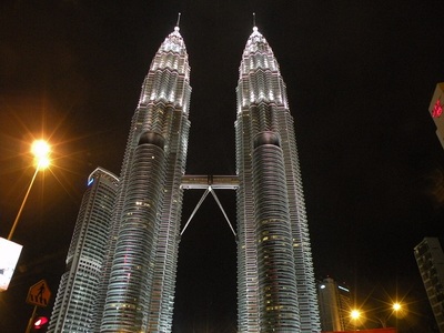 Tháp đôi Petronas ở Kuala Lumpur, Malaysia