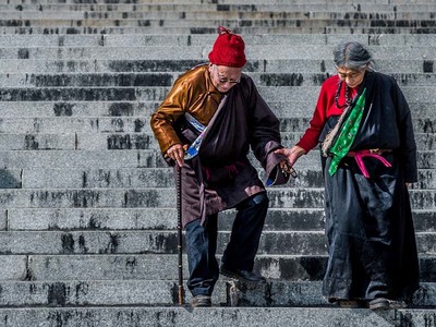 Cần c&oacute; sức khỏe tốt để du lịch T&acirc;y Tạng