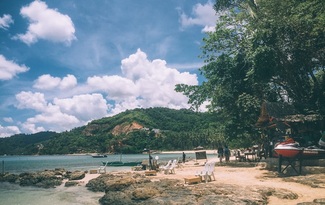 Tắm nắng, xuôi thuyền tại El Nido là một điều tuyệt vời