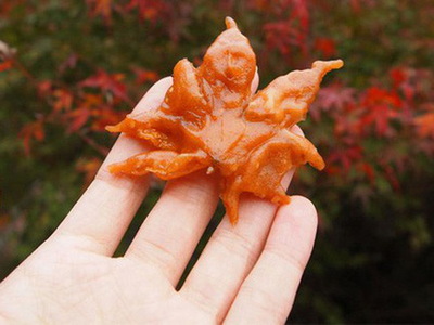 Lá phong chiên giòn tẩm bột