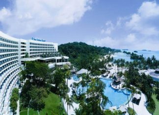 Shangri-La's Rasa Sentosa Resort & Spa nhìn từ trên cao