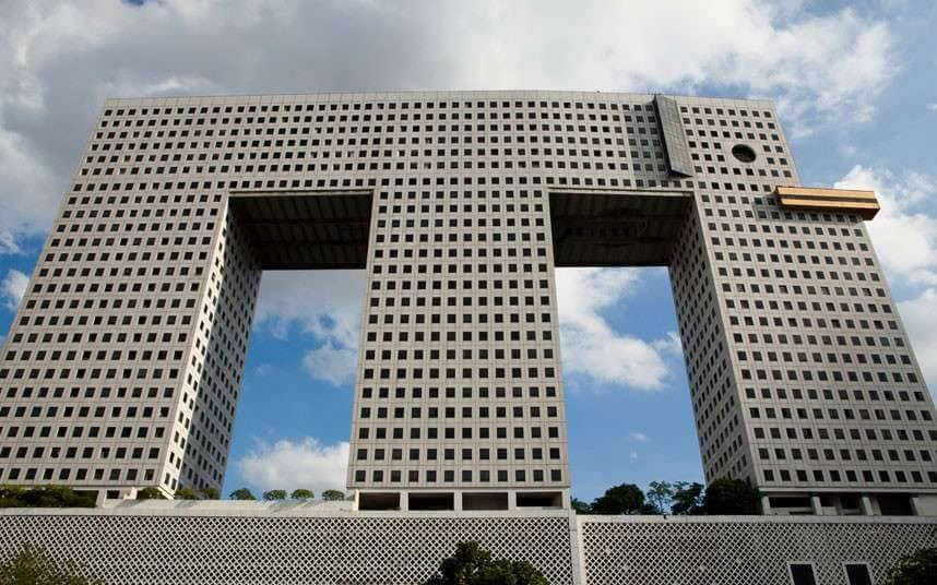 Tháp Con Voi - Mang nét đẹp độc đáo của kiến trúc và nó sẽ gây ấn tượng cho khách du lịch Châu Á