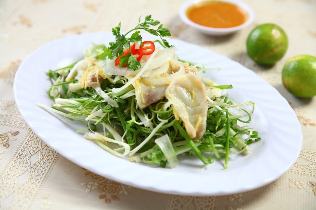 Gỏi cá mập Côn Đảo thơm ngon