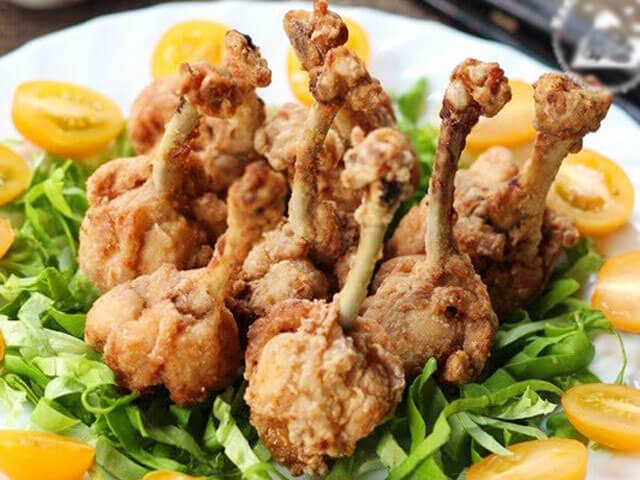 Gà lóc xương chiên xù ở Dubai