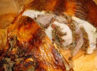 Du lịch Dubai mê mẩn với những món ăn đường phố ngon tuyệt Lạc đà nhồi thịt - món ăn độc đáo ở Dubai