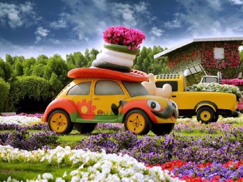 Các ý tưởng thiết kế độc đáo như những ngôi nhà tuyết, kim tự tháp Ai Cập cổ đại cho đến trái tim