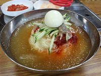 Món Mì lạnh Naengmyeon Hàn Quốc