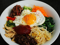 Món Cơm trộn Bibimbap Hàn Quốc