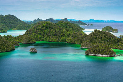 Hoàng hôn tuyệt đẹp trên bãi biển Nihiwatu