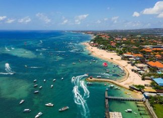 Thi&ecirc;n đường biển đảo Bali nổi tiếng