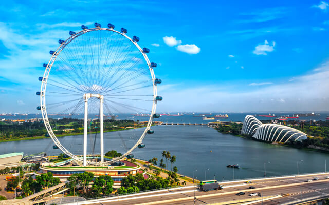 Singapore Flyer hiện tại đang sở hữu 28 cabin