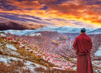 Kinh nghiệm du lịch Tây Tạng mà du khách cần phải biết Thời điểm thích hợp nhất để đến Tây Tạng là tháng 4 - 10