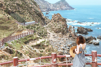 Cảnh đẹp Vịnh Eo Gió nhìn từ trên cao