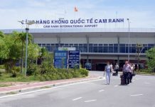 Máy bay đến Nha Trang