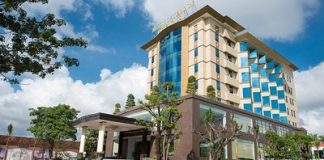 Bạn nên đặt trước phòng khách sạn vừa để có được giá tốt vừa tránh cháy phòng