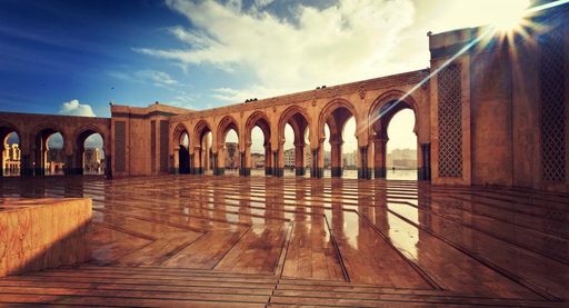 Hoàng hôn trên bến cảng Casablanca