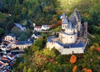 Luxembourg nhìn từ trên xuống