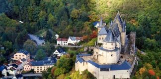 C&aacute;i nh&igrave;n tổng quan về Luxembourg từ tr&ecirc;n cao xuống