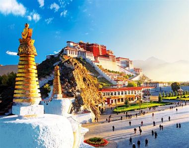 Thủ phủ Lhasa địa điểm du lịch mùa thu Tây Tạng nổi tiếng