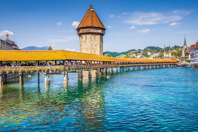 Du lịch Thụy Sĩ mùa Hè