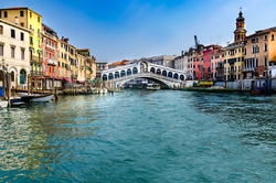 Kênh đào Grand Canal - Điểm dừng chân khó bỏ lỡ